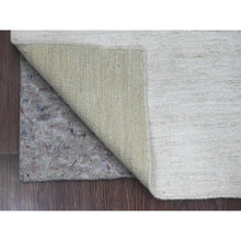 Load image into Gallery viewer, 2&#39;10&quot;x4&#39;9&quot; Daisy White, Plain Solid Pattern, Hand Knotted, Hand Spun Ghazni Wool, Lush And Plush, Oriental Rug FWR124956