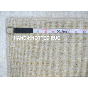 2'10"x4'9" Daisy White, Plain Solid Pattern, Hand Knotted, Hand Spun Ghazni Wool, Lush And Plush, Oriental Rug FWR124956