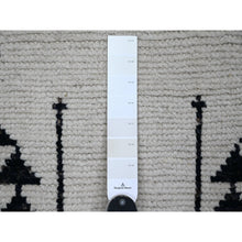 Load image into Gallery viewer, 4&#39;6&quot;x8&#39;8&quot; Chiffon White, Moroccan Weave with Geometric Pattern, Hand Knotted, Soft Wool, Tone on Tone, Textured Pile, Oriental Rug FWR125664