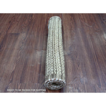 Load image into Gallery viewer, 2&#39;x2&#39;9&quot; Chiffon White, Zep Grass Design, Modern, Hand Knotted, Pure Wool, Sample, Mat, Oriental Rug FWR126636