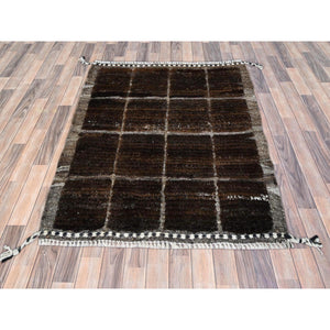 1'8"x2' Chocolate Brown, Moroccan Weave, Grid Design Sample, Natural Undyed Wool, Hand Knotted, Oriental Rug FWR1476