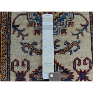 2'2"x3'1" Ivory Super Kazak Pure Wool Geometric Design Hand-knotted Oriental Rug FWR306120