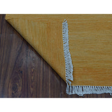 Load image into Gallery viewer, 2&#39;4&quot;x6&#39;5&quot; Gold Shades Flat Weave Kilim Pure Wool Hand Woven Runner Oriental Rug FWR323118