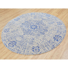 Load image into Gallery viewer, 8&#39;x8&#39; Blue Wool and Silk Mamluk Design Jacquard Hand Loomed Round Oriental Rug FWR348708