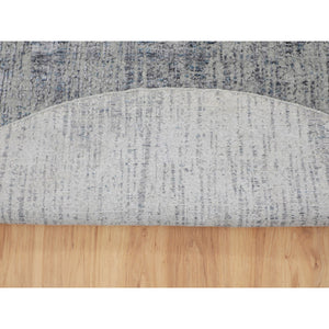 7'9"x7'9" Gray Fine Jacquard Hand Loomed Modern Wool And Art Silk Round Oriental Rug FWR348714