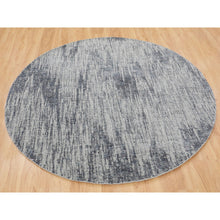 Load image into Gallery viewer, 5&#39;9&quot;x5&#39;9&quot; Gray Fine Jacquard Hand Loomed Modern Round Wool And Art Silk Oriental Rug FWR348732