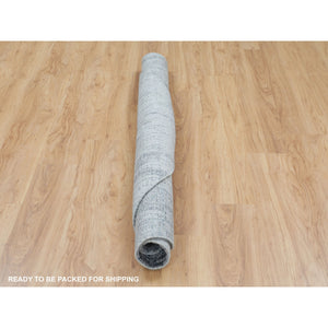 5'9"x5'9" Gray Fine Jacquard Hand Loomed Modern Wool And Art Silk Round Oriental Rug FWR348744