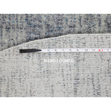 Load image into Gallery viewer, 5&#39;9&quot;x5&#39;9&quot; Gray Fine Jacquard Hand Loomed Modern Wool And Art Silk Round Oriental Rug FWR348744