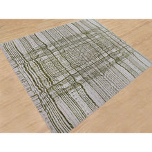 Load image into Gallery viewer, 11&#39;9&quot;x14&#39;8&quot; Oversized Green Fine Jacquard Hand Loomed Modern Wool And Art Silk Oriental Rug FWR348756