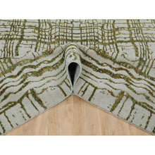 Load image into Gallery viewer, 11&#39;9&quot;x14&#39;8&quot; Oversized Green Fine Jacquard Hand Loomed Modern Wool And Art Silk Oriental Rug FWR348756