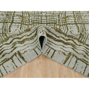 11'9"x14'8" Oversized Green Fine Jacquard Hand Loomed Modern Wool And Art Silk Oriental Rug FWR348756