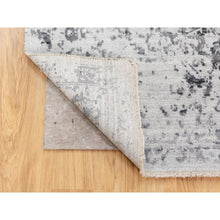 Load image into Gallery viewer, 6&#39;x9&#39;2&quot; Wool And Silk Hand Knotted Broken Persian Design Hand Knotted Oriental Rug FWR350538