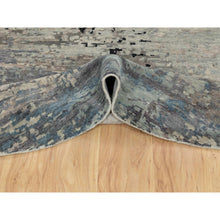 Load image into Gallery viewer, 10&#39;x10&#39; Round Silver, Blue Wool &amp; Silk Abstract Design Hand Knotted Oriental Modern Rug FWR350880