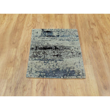 Load image into Gallery viewer, 2&#39;x2&#39;10&quot; Abstract Design Hi-low Pile Silver-blue Hand Knotted Wool &amp; Silk Oriental Rug FWR351024
