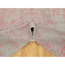 Load image into Gallery viewer, 6&#39;x9&#39; Pink Wool And Art Silk Transitional Design Hand Loomed Jacquard Oriental Rug FWR351600