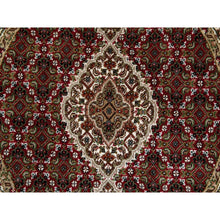 Load image into Gallery viewer, 3&#39;4&quot;x3&#39;4&quot; Red Hand Knotted Wool Tabriz Mahi Fish Design Oriental Round Rug FWR352452