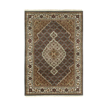 Load image into Gallery viewer, fine wool rugs