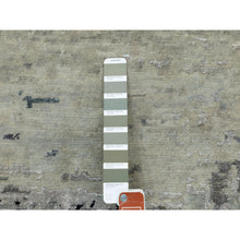 Load image into Gallery viewer, 8&#39;x8&#39; Silver Blue Wool &amp; Silk Modern Abstract Design Hand Knotted Oriental Round Rug FWR353286