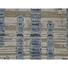 Load image into Gallery viewer, 9&#39;x12&#39; Wool And Pure Silk Chevron Design Hand Knotted Oriental Rug FWR354018