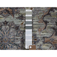 Load image into Gallery viewer, 6&#39;x9&#39;1&quot; Silk With Textured Wool Mughal Design Hand Knotted Oriental Rug FWR354984