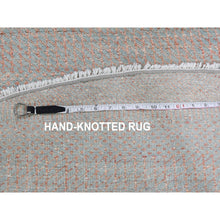 Load image into Gallery viewer, 8&#39;x8&#39; Salmon Grass Design Wool And Silk Hand Knotted Round Oriental Rug FWR355878