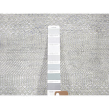 Load image into Gallery viewer, 7&#39;10&quot;x7&#39;10&quot; Gray Round Grass Design Pure Wool Hand Knotted Oriental Rug FWR355890