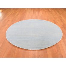 Load image into Gallery viewer, 6&#39;x6&#39; Blue Grass Design Wool And Silk Round Hand Knotted Oriental Rug FWR355908