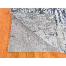 Load image into Gallery viewer, 9&#39;x12&#39; Ivory Wool With Real Silk Abstract Design Denser Weave Hi-low Pile Hand Knotted Oriental Rug FWR357108