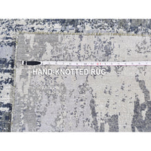 Load image into Gallery viewer, 9&#39;x12&#39; Ivory Wool With Real Silk Abstract Design Denser Weave Hi-low Pile Hand Knotted Oriental Rug FWR357108
