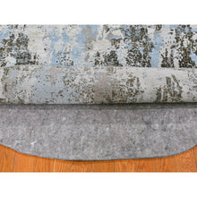 Load image into Gallery viewer, 8&#39;1&quot;x8&#39;1&quot; Baby Blue Wool with Real Silk Abstract Design Denser Weave Hi-Low Pile Hand Knotted Round Oriental Rug FWR357138