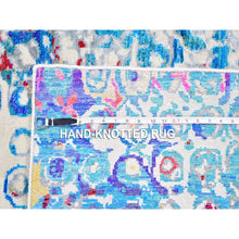 Load image into Gallery viewer, 4&#39;x6&#39; The Peacock, Sari Silk Colorful Hand Knotted Oriental Rug FWR358314