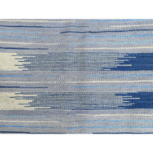 Load image into Gallery viewer, 6&#39;1&quot;x9&#39;1&quot; Hand Woven Flat Weave Kilim Organic Nomadic Stripe Design Wool Reversible Oriental Rug FWR360654