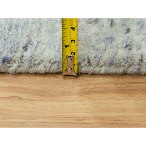 6'1"x9' Light Gray Jacquard Hand Loomed Modern Natural Wool And Plant Based Silk Oriental Rug FWR372336