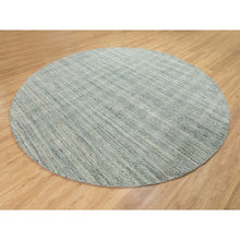 Load image into Gallery viewer, 10&#39;x10&#39; Seafoam Green Hand Loomed Variegated Textured Design Organic Wool Transitional Oriental Round Rug FWR372372