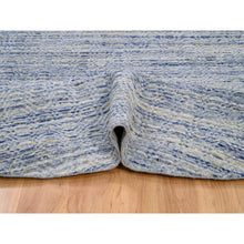 Load image into Gallery viewer, 12&#39;x12&#39; Silver-blue Hand Loomed Variegated Textured Design Organic Wool Transitional Oriental Round Rug FWR372594