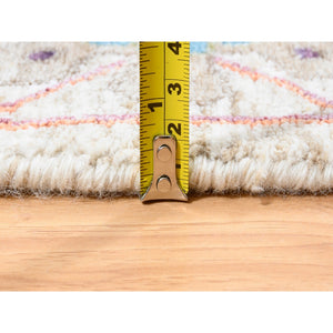 10'1"x10' Colorful Silk With Textured Wool Tabriz Vase And Flower Design Hand Knotted Oriental Round Rug FWR373632
