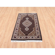 Load image into Gallery viewer, 3&#39;2&quot;x5&#39;4&quot; Black Fish Medallion Design Tabriz Mahi Hand Knotted Wool Oriental Rug FWR374946