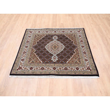 Load image into Gallery viewer, 5&#39;x5&#39; Hand Knotted Black Wool Fish Medallion Design Tabriz Mahi Oriental Square Rug FWR375258