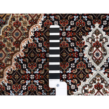 Load image into Gallery viewer, 5&#39;x5&#39; Hand Knotted Black Wool Fish Medallion Design Tabriz Mahi Oriental Square Rug FWR375258
