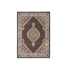 Load image into Gallery viewer, Fine Wool Rugs