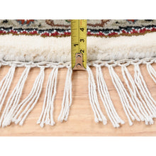 Load image into Gallery viewer, 4&#39;x4&#39; Hand Knotted Ivory Wool Fish Medallion Design Tabriz Mahi Oriental Round Rug FWR375546
