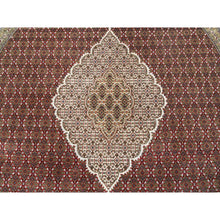 Load image into Gallery viewer, 9&#39;10&quot;x9&#39;10&quot; Hand Knotted Red Tabriz Mahi Fish Medallion Design Wool Oriental Round Rug FWR375798
