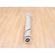 Load image into Gallery viewer, 6&#39;x6&#39; Midnight Blue Nain With Center Medallion Flower Design 250 Kpsi Pure Wool Hand Knotted Round Oriental Rug FWR376626