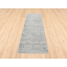 Load image into Gallery viewer, 2&#39;6&quot;x8&#39; Extra Soft Gray Fine Jacquard Hand-loomed Modern Wool And Silk Oriental Runner Rug FWR377160