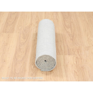 2'6"x8' Extra Soft Gray Fine Jacquard Hand-Loomed Modern Wool and Silk Oriental Runner Rug FWR377160