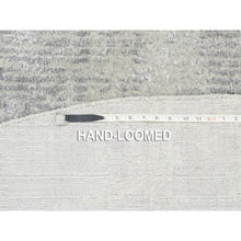 Load image into Gallery viewer, 8&#39;10&quot;x8&#39;10&quot; Gray Fine Jacquard Wool And Plant Based Silk Tone On Tone Hand Loomed Oriental Round Rug FWR377184