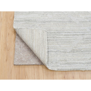 9'x12' Hand Spun Undyed Natural Wool Modern Hand Knotted Light Gray Cut And Loop Pile Oriental Rug FWR377340