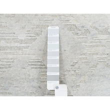Load image into Gallery viewer, 9&#39;x12&#39; Hand Spun Undyed Natural Wool Modern Hand Knotted Light Gray Cut And Loop Pile Oriental Rug FWR377340