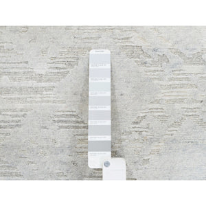 9'x12' Hand Spun Undyed Natural Wool Modern Hand Knotted Light Gray Cut And Loop Pile Oriental Rug FWR377340