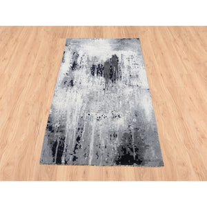 3'1"x5' Ivory Abstract Design Wool And Silk Hand Knotted Oriental Rug FWR379134